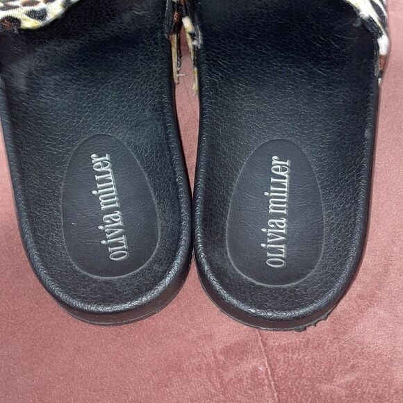 Olivia Miller animal print slides size 10 - Picture 4 of 6